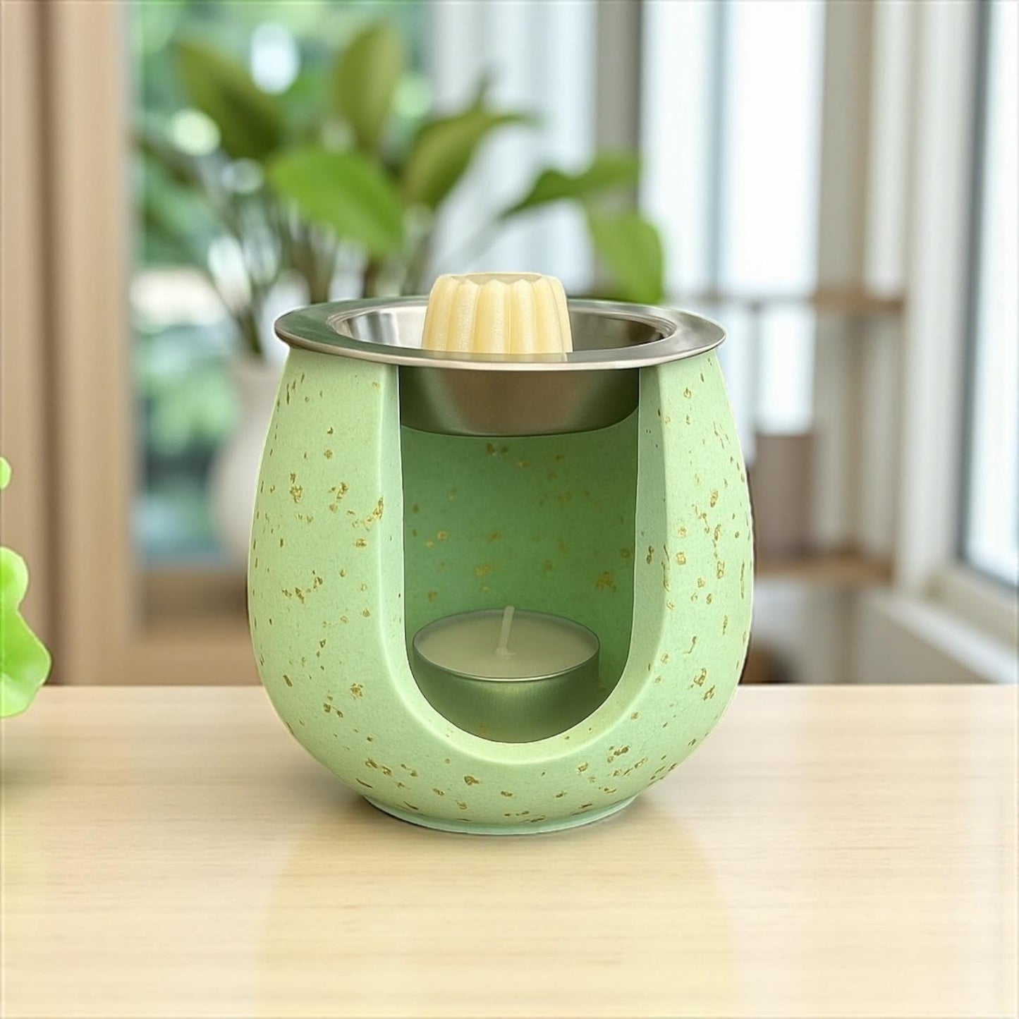 Brûleur à parfum vert pastel avec paillettes dorées 🌿✨ – fait main, naturel & chic.