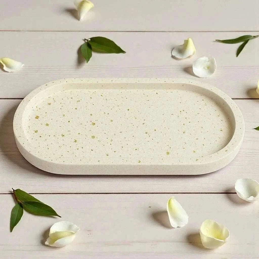 Vide-poche long en Jesmonite Blanc & paillettes dorées
