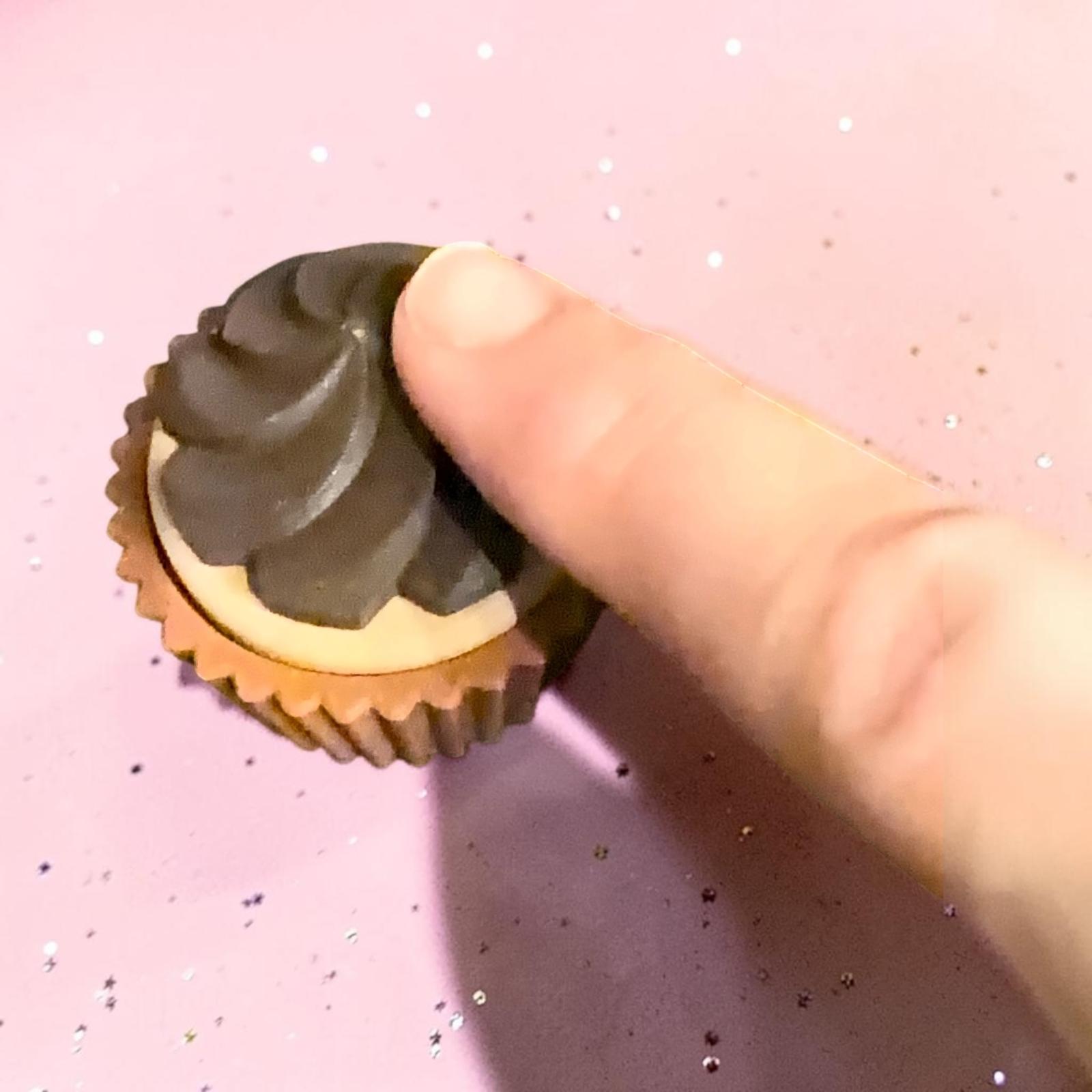Accessoire anti-stress cupcake chocolat
