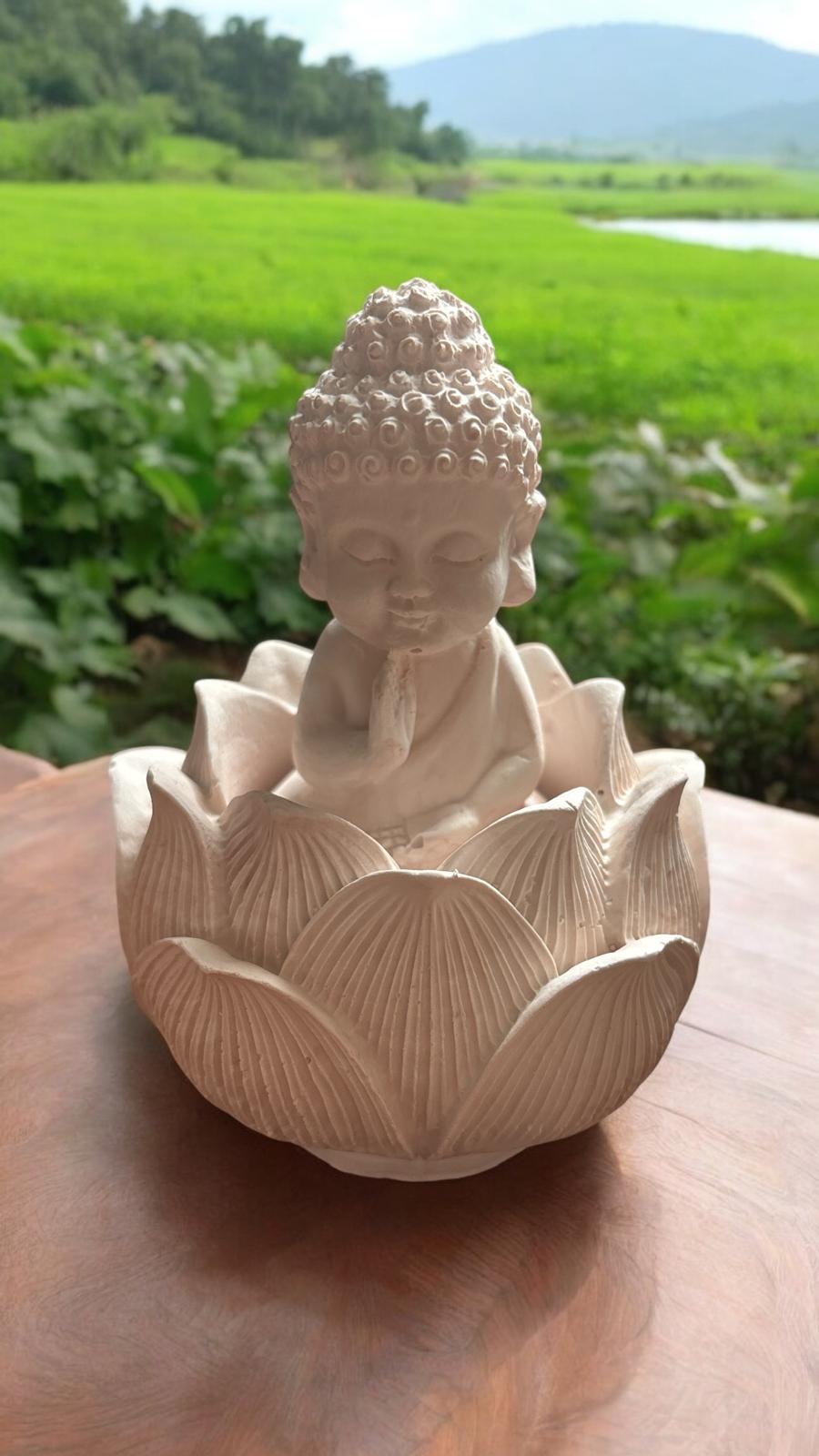 Bouddha Lotus – Beige décoratif & diffuseur de parfum en Jesmonite. Fait main en France. Compatible avec nos fondants parfumés liquides. -20 % sur le fondant ajouté !