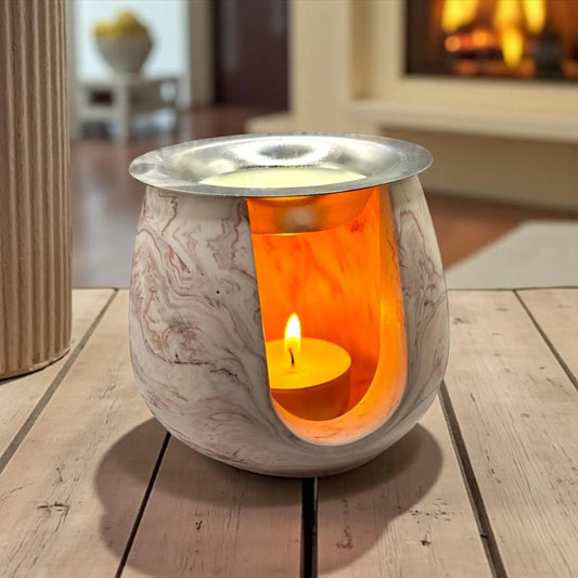 Brûleur à parfum rond en Jesmonite marbré beige et marron 🤎 – création artisanale fait main par Epoxy Kawaii 🌸.
Ambiance naturelle, zen et élégante pour votre intérieur.