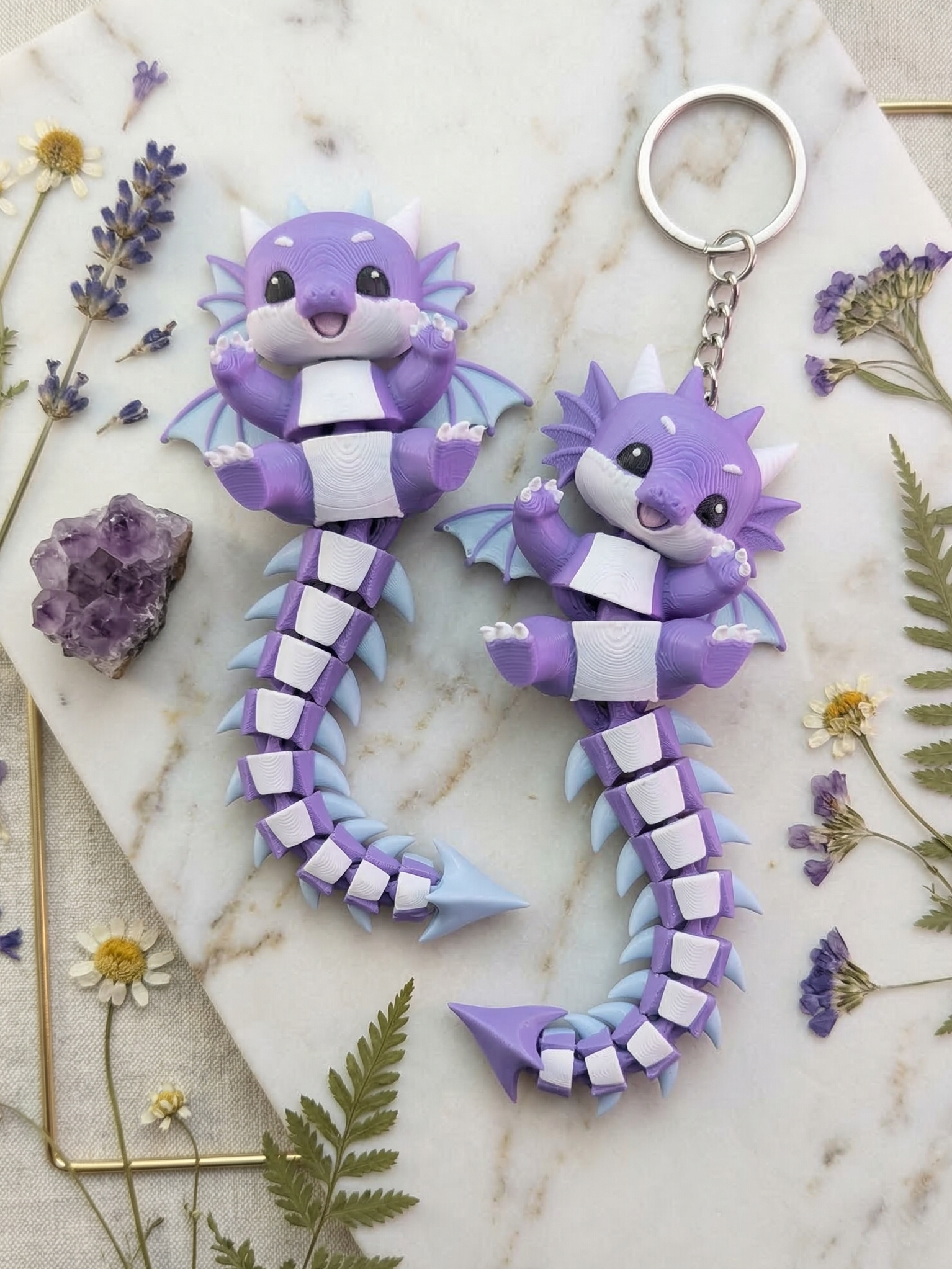 Longue queue articulée violette et bleue du porte-clé dragon 3D