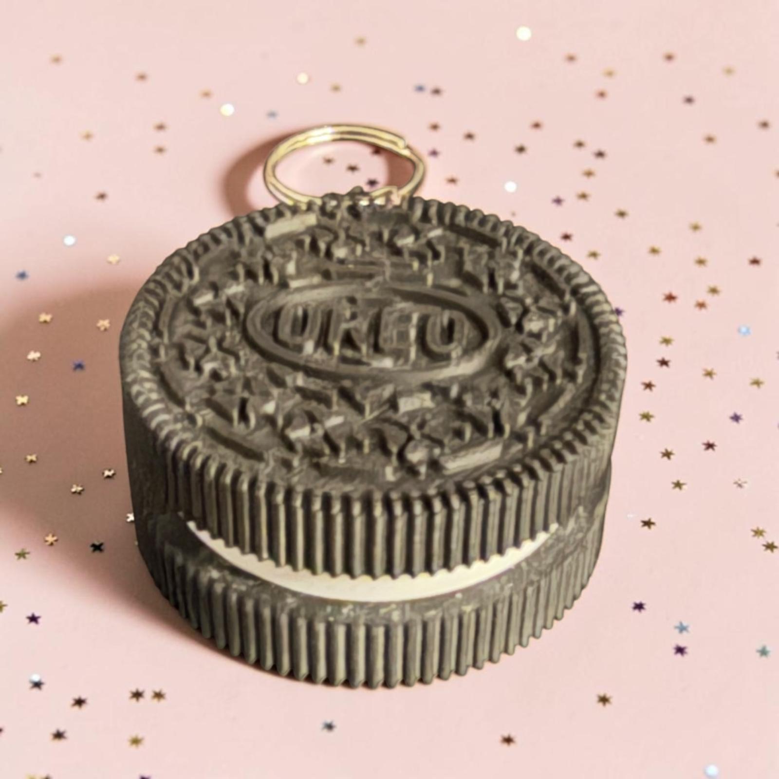 Porte-clés clicker biscuit kawaii noir