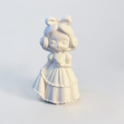 figurine Princesse kawaii vintage  à peindre jesmonite kawaii