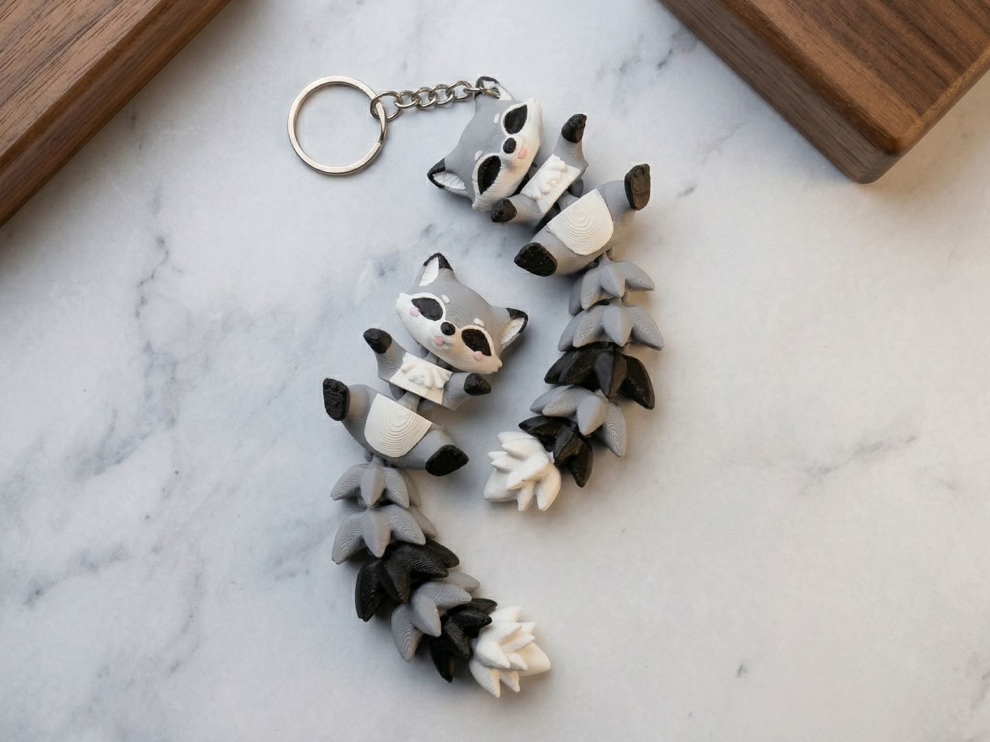 Porte-clé Raton laveur articulé 3D – Raccoon Kawaii Epoxy Kawaii