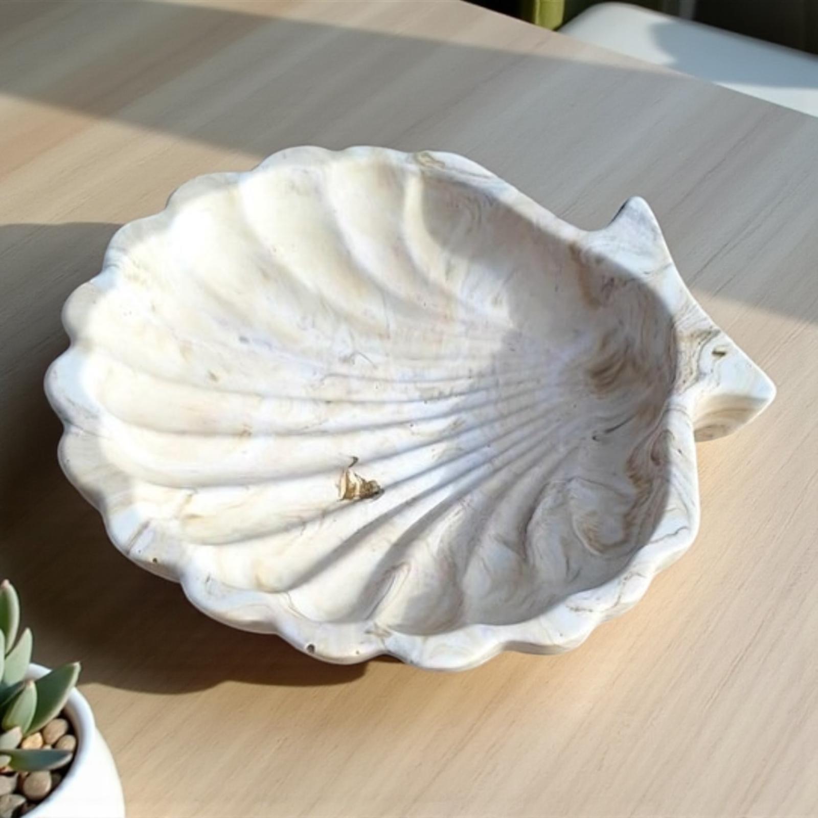Vide-poche coquillage beige et marron marbré en Jesmonite, fait main en France. Déco naturelle, zen et artisanale – Epoxy Kawaii 🤎