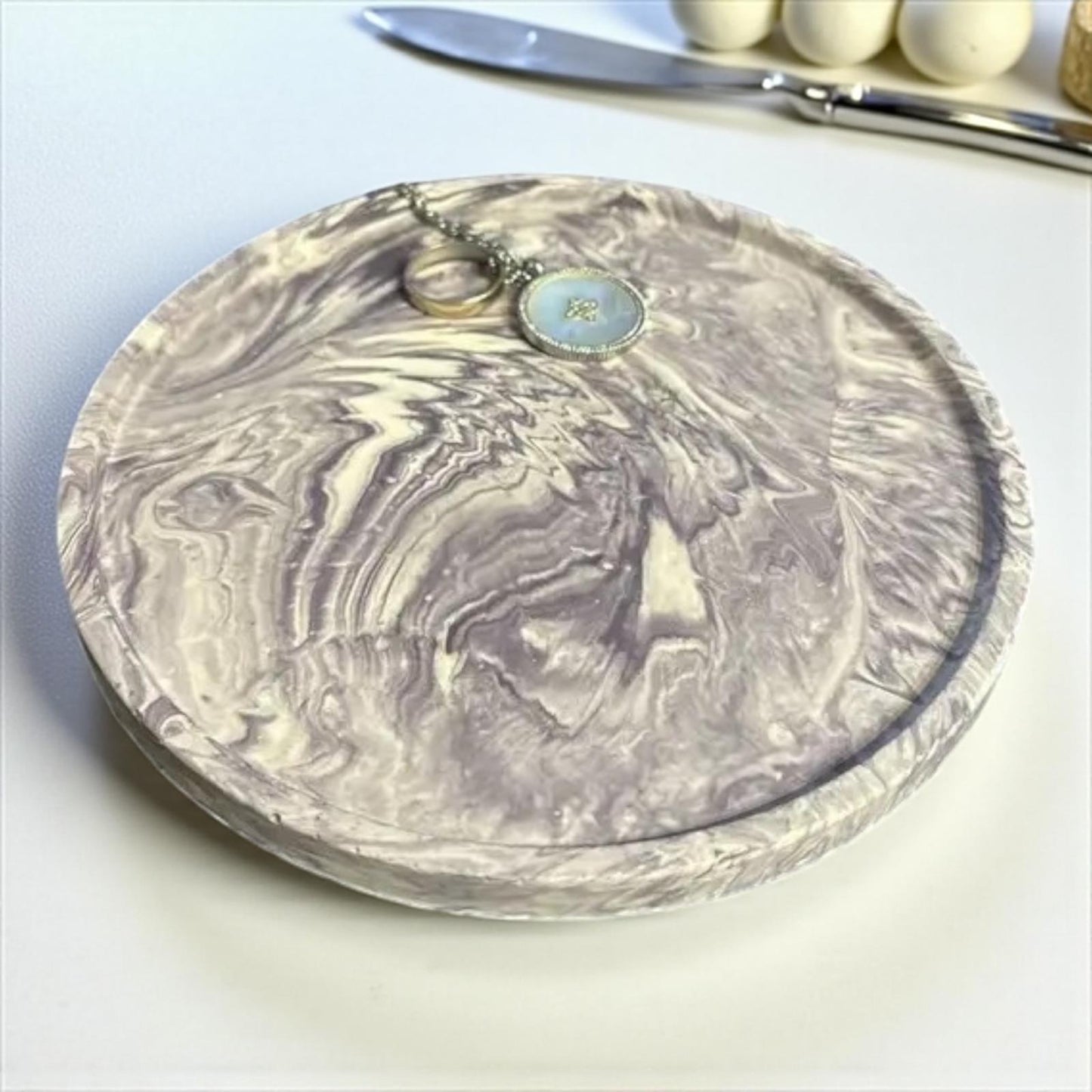 💜 Vide-Poche Rond Marbré Violet Foncé & Blanc – Création artisanale en Jesmonite Epoxy Kawaii