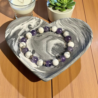 Vide-poche cœur en Jesmonite 🖤 marbré noir, gris et blanc. Création artisanale Epoxy Kawaii – design chic, durable et 100 % fait main en France.