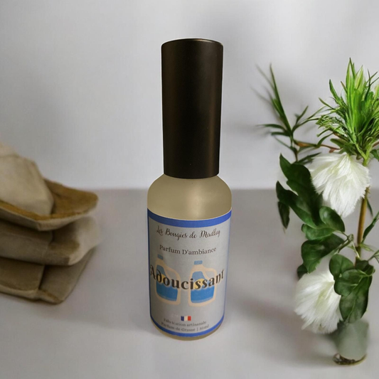 Parfums d’ambiance artisanaux Douceur & Cocooning : Fleur de coton, Guimauve, Caramel… Faits main en France pour une maison réconfortante.