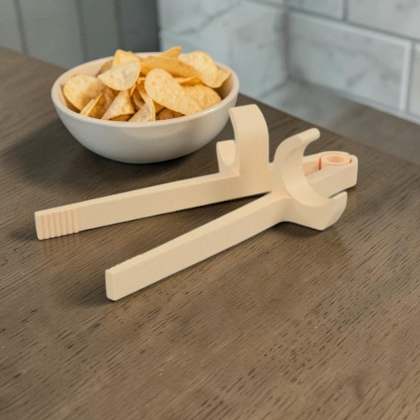 Baguette pour doigts geek personnalisable en impression 3D pour manger des chips sans se salir les doigts