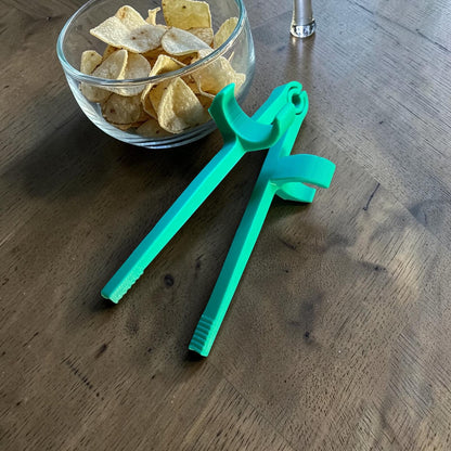 Baguette pour doigts geek personnalisable en impression 3D pour manger des chips sans se salir les doigts