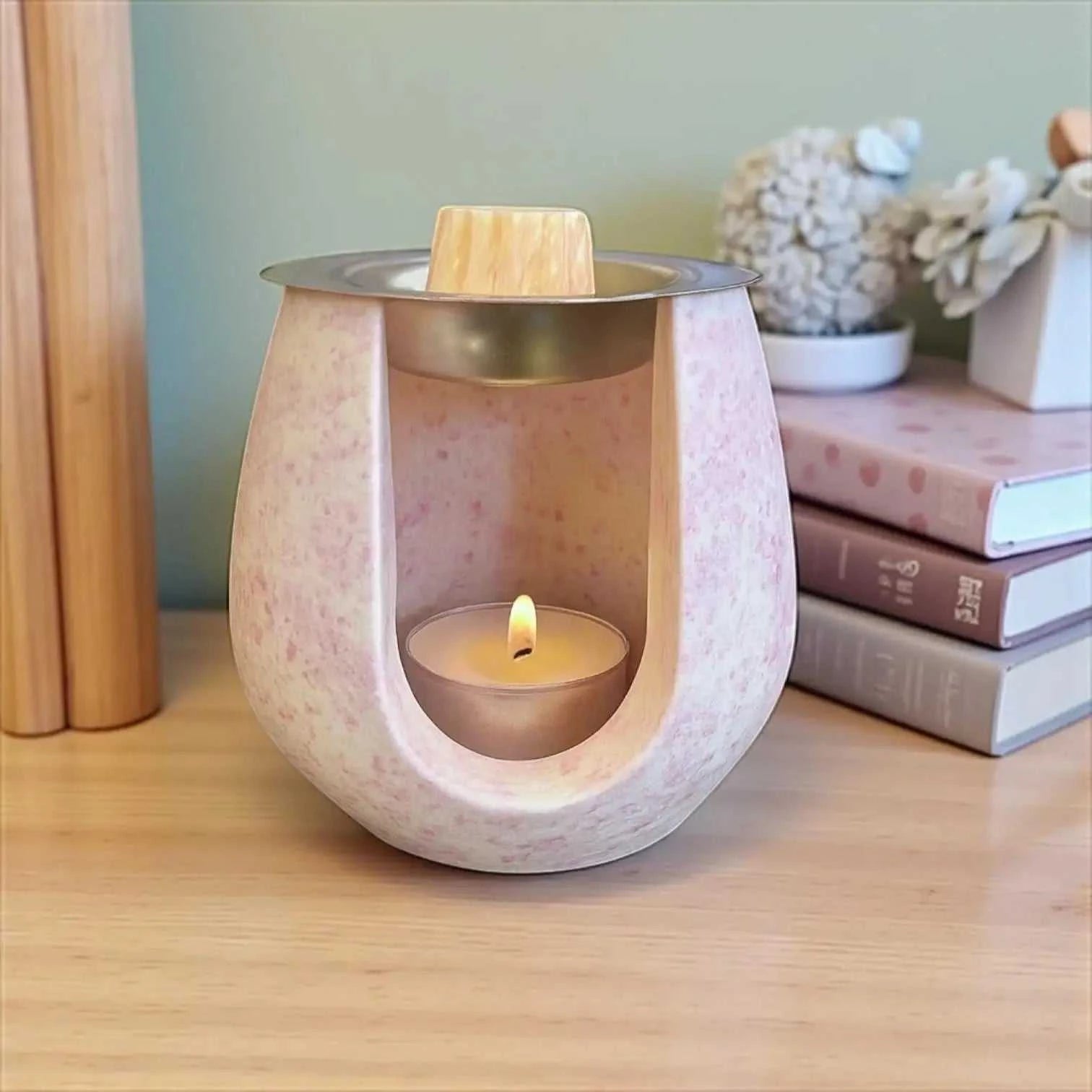 Brûleur à parfum rose poudré effet terrazzo design pastel romantique et moderne