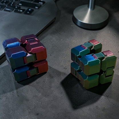 Cube infini anti-stress en impression 3D personnalisable en couleur, objet sensoriel articulé à manipuler