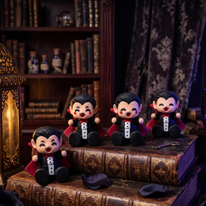 Porte-clés Dracula kawaii en main - impression 3D