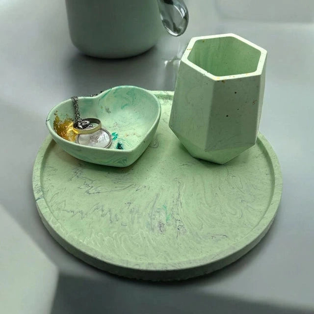 🌿 Plateau Rond avec Petit Pot &amp; Vide-Poche Fleur en Jesmonite – Vert & Vert Foncé Epoxy Kawaii