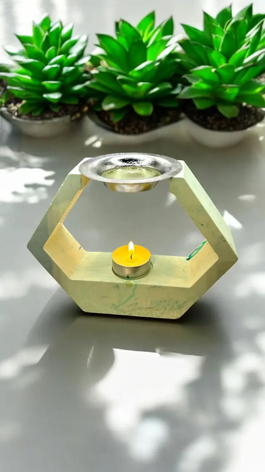 Brûleur à parfum en Jesmonite vert sauge 🌿 – forme hexagonale artisanale. Fait main par Epoxy Kawaii – douceur & sérénité naturelle.
