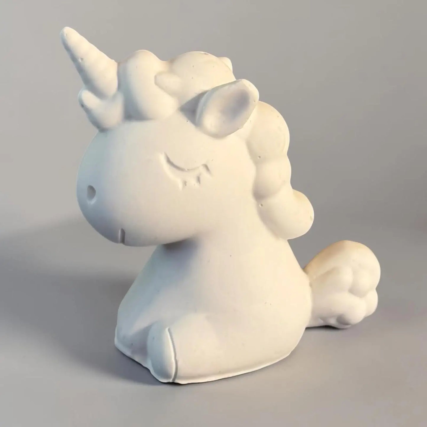 Figurine licorne kawaii à peindre activité créative pastel