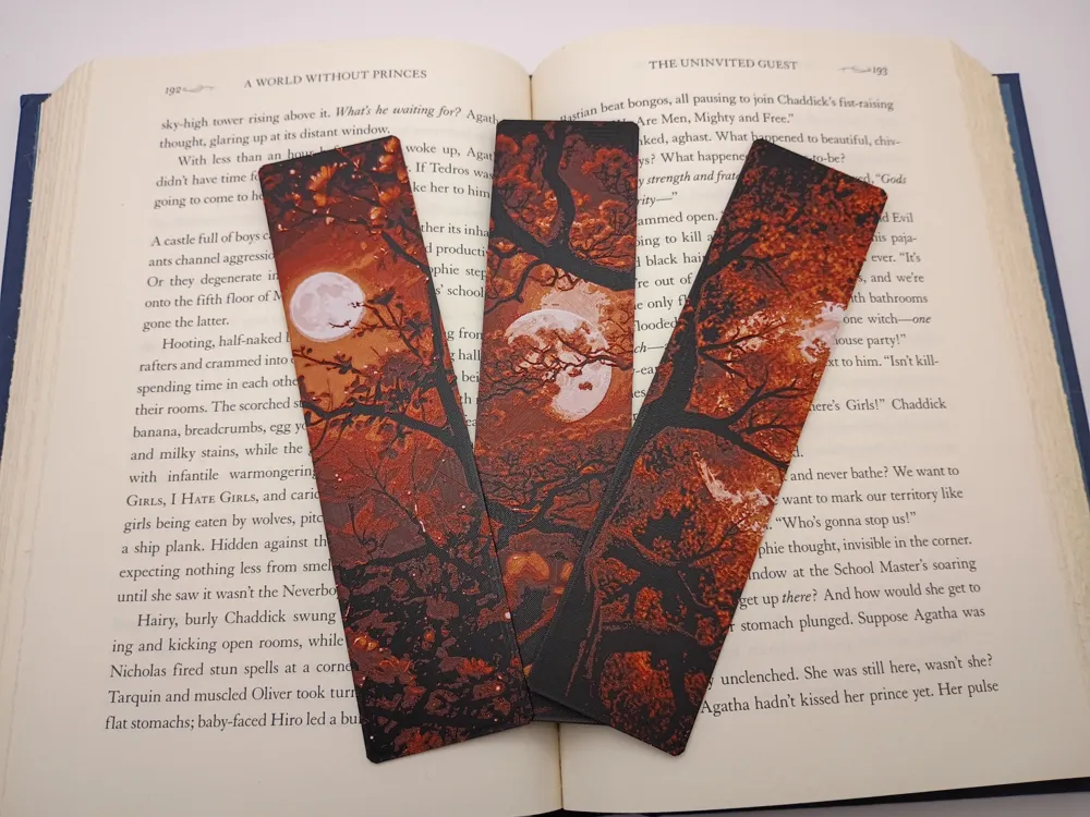 Marque-pages 3D Lune de Sang avec lunes blanches, branches et feuillage cramoisi