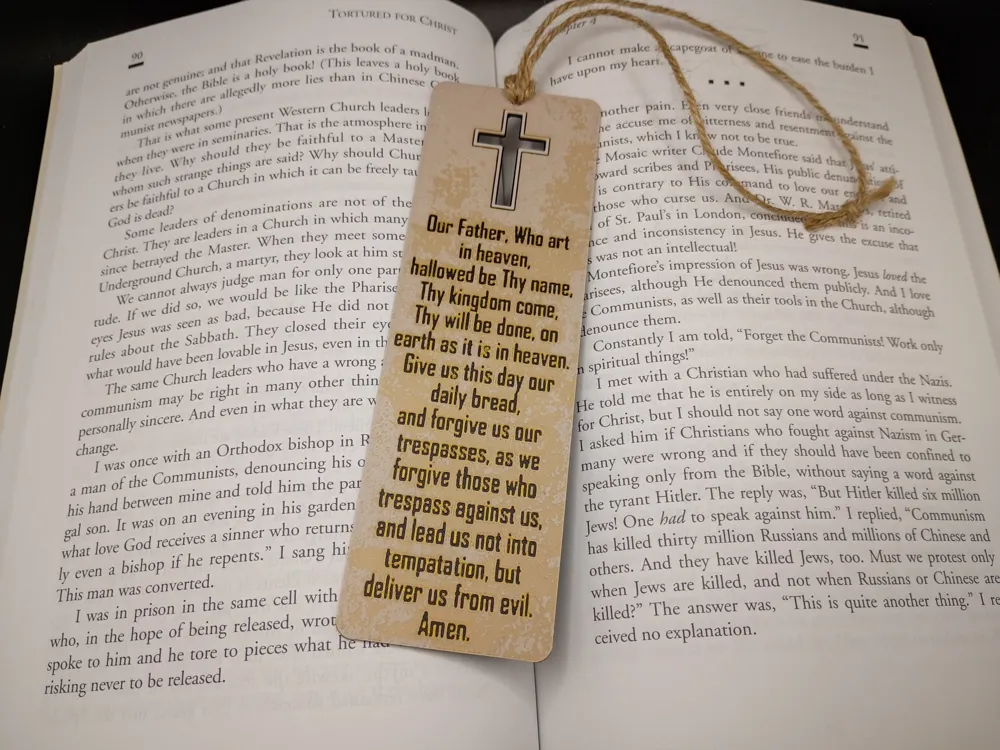 Marque-page Notre Père avec croix et cordon en jute