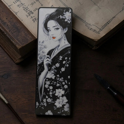 Marque-page femme japonaise sakura en impression 3D noir et blanc avec touches rouges disponible en 3 modèles