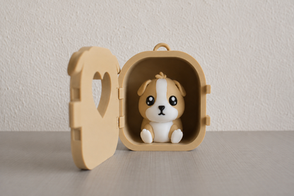 Pocket Pals Hamster - figurine 3D kawaii rangée dans sa mini maison ouverte