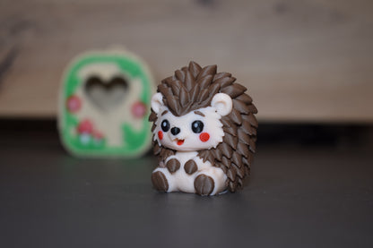 Figurine Pocket Pals Hérisson marron aux joues roses - impression 3D kawaii