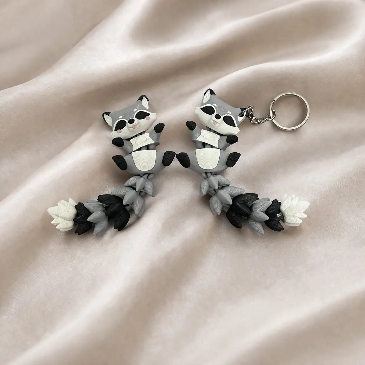 Porte-clé Raton laveur articulé 3D – Raccoon Kawaii Epoxy Kawaii