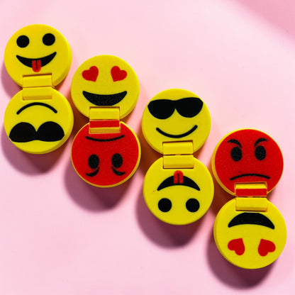 Slider emoji anti-stress en impression 3D avec visages jaunes fun à faire glisser entre les doigts