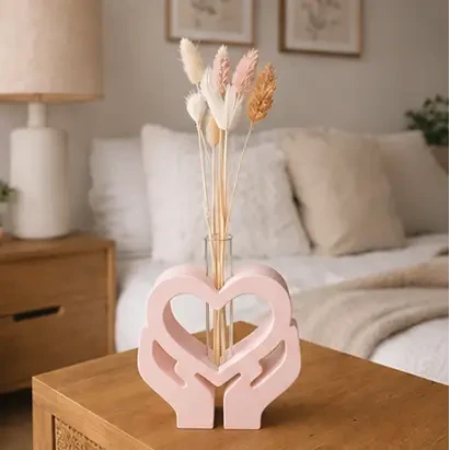 Soliflore mains cœur en jesmonite blanc et doré avec fleurs séchées – décoration artisanale Epoxy Kawaii