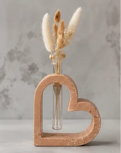 Soliflore Cœur en Jesmonite Personnalisable – Décoration Romantique Artisanale Epoxy Kawaii