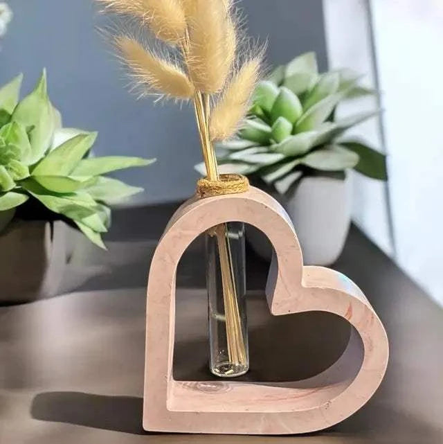 Soliflore Cœur en Jesmonite Personnalisable – Décoration Romantique Artisanale Epoxy Kawaii