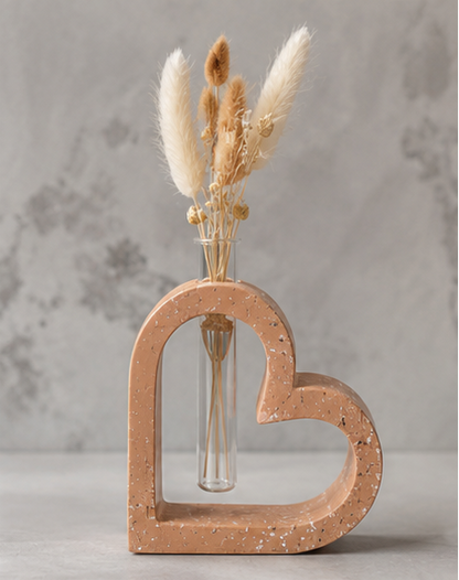 Soliflore Cœur en Jesmonite Personnalisable – Décoration Romantique Artisanale Epoxy Kawaii