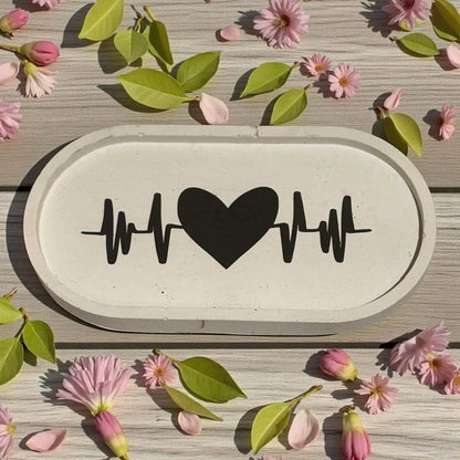 🖤 Vide-Poche en Jesmonite – Blanc avec Décoration Cœur & Battement Noir Epoxy Kawaii