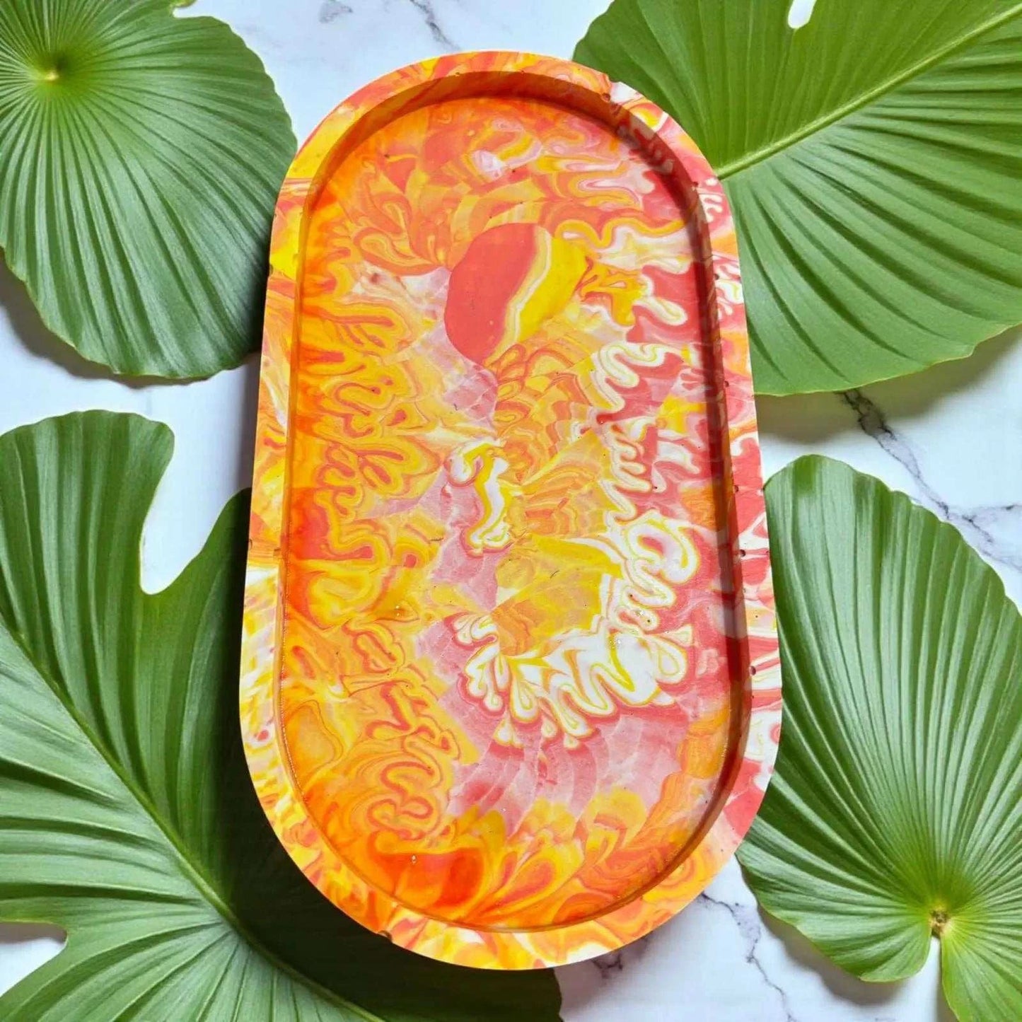 ☀️ Vide-Poche en Jesmonite – Dégradé Rouge, Jaune & Orangé Epoxy Kawaii