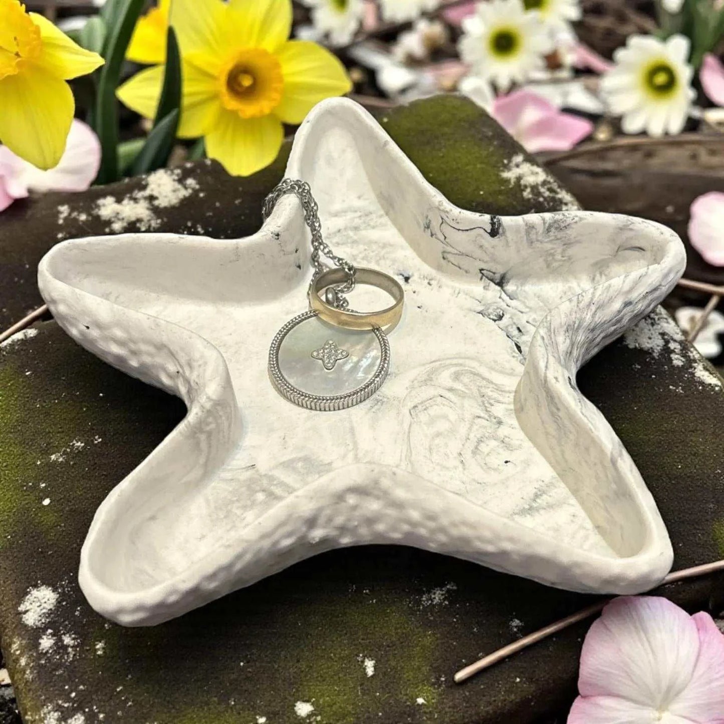 🤍 Vide-Poche Étoile de Mer en Jesmonite – Blanc Marbré Gris Epoxy Kawaii