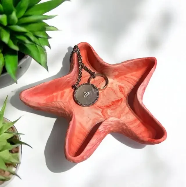 🪸 Vide-Poche Étoile de Mer en Jesmonite – Marbre Rouge Epoxy Kawaii